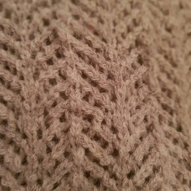 238/365 þessi er alveg að verða tilbúin 🧶